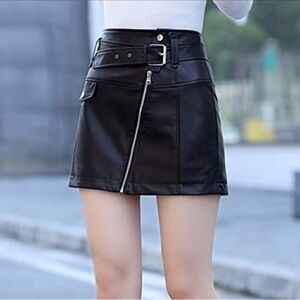 Forever 21 Size Small Faux Leather Biker Zip Front Belted Mini Skirt